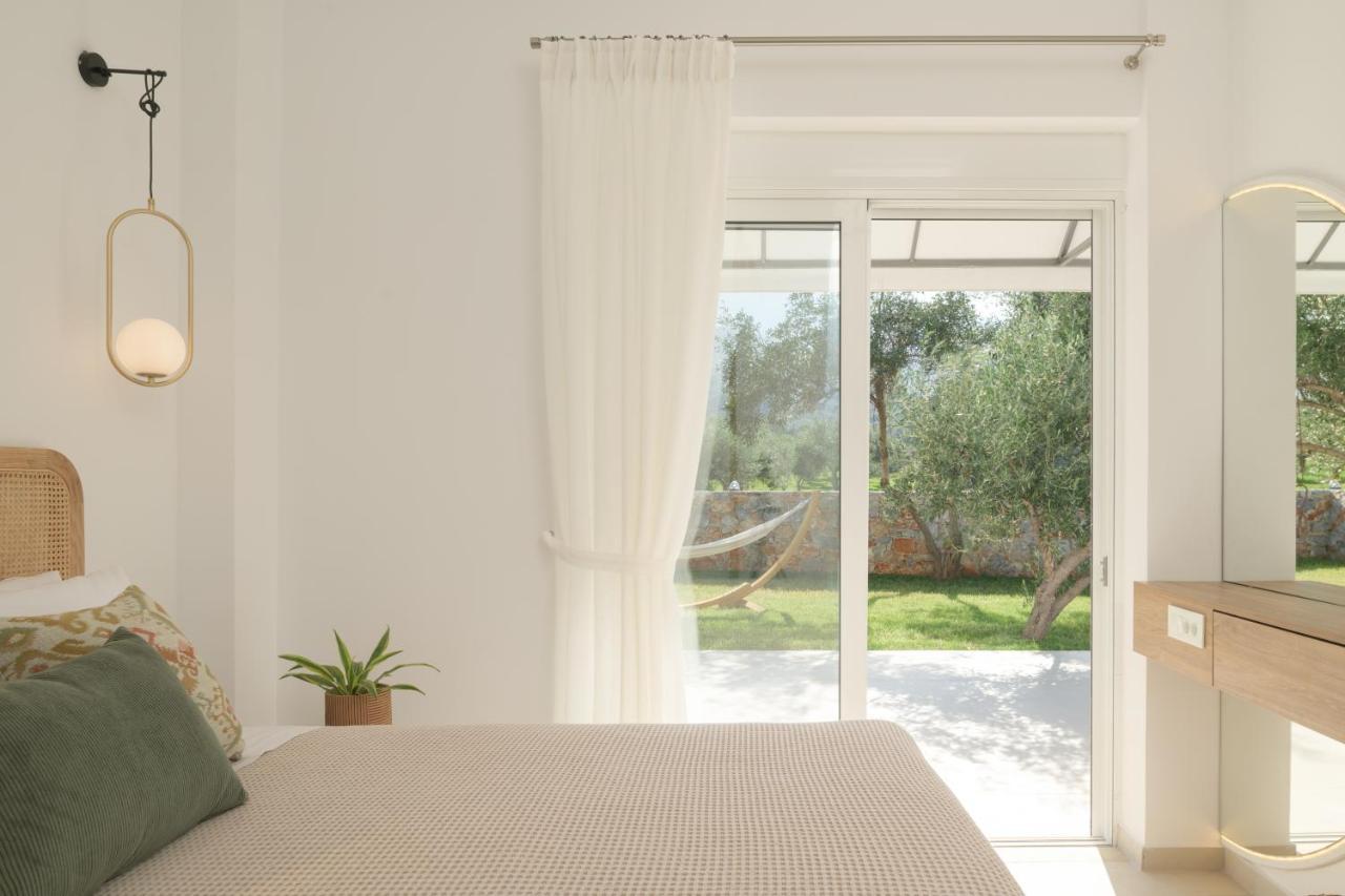 Pelagias Lefka With Heated Pool Villa *