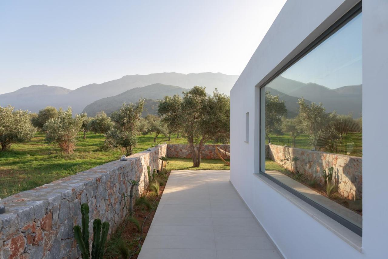 Pelagias Lefka With Heated Pool Villa
